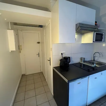 Apartamento Little Parisian Hideaway For Two - Smart Base *